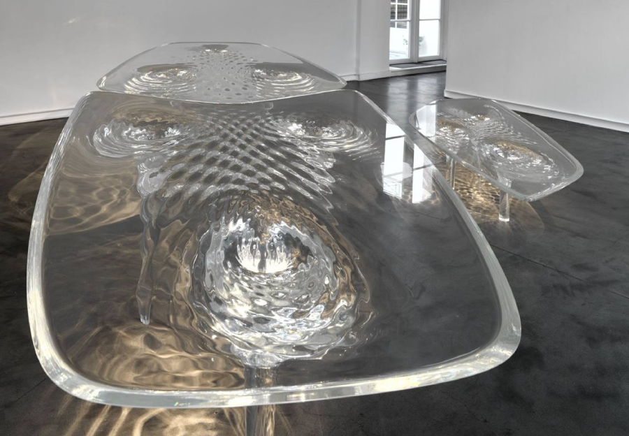 Liquid Glacial Table : la fusion de l'architecture et du design