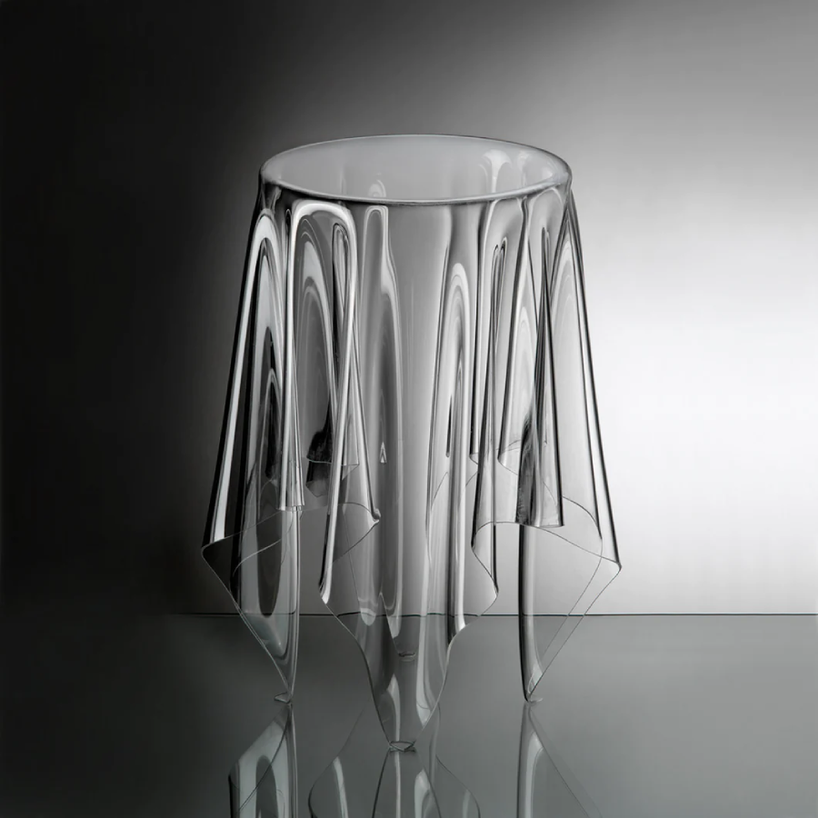La Table Illusion de Essey : Quand le Design défie la Gravité
