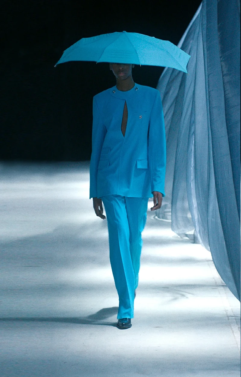 Botter et son approche aquatique sur la Fashion Week