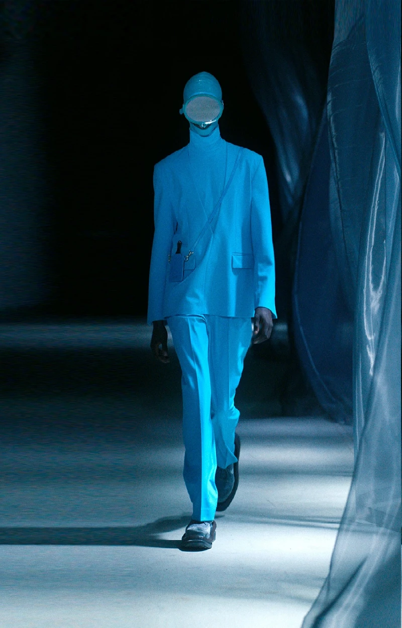 Botter et son approche aquatique sur la Fashion Week