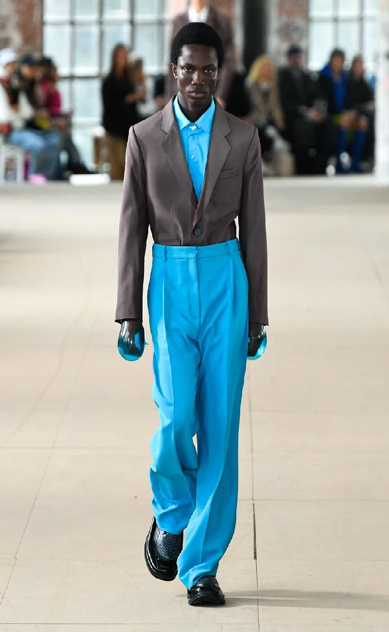 Botter et son approche aquatique sur la Fashion Week